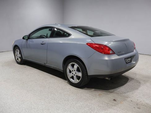 Used 2008 Pontiac G6 GT FWD image 4
