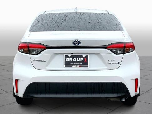 Used 2023 Toyota Corolla XLE image 4