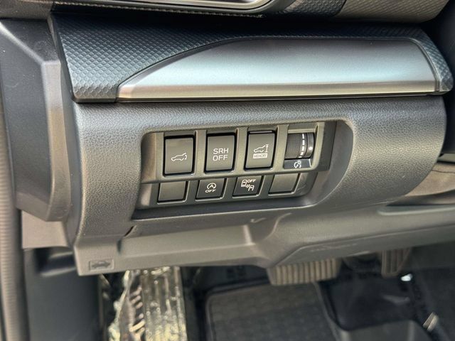 Used 2024 Subaru Forester Premium AWD/4WD image 24