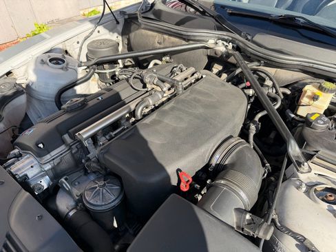 Used 2007 BMW M Roadster image 12