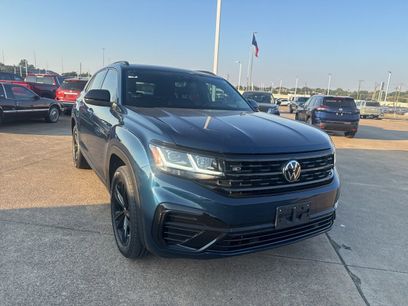Used 2023 Volkswagen Atlas Cross Sport SEL R-Line