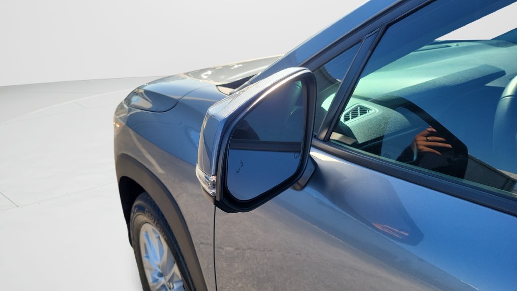 Used 2024 Toyota Corolla Cross LE w/ Moonroof Package FWD image 26