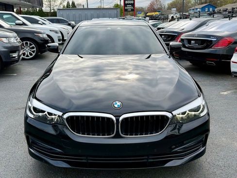 Used 2018 BMW 530i RWD image 2