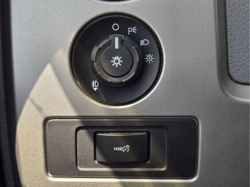 Used 2013 Ford F150 Lariat w/ Luxury Equipment Group RWD image 21