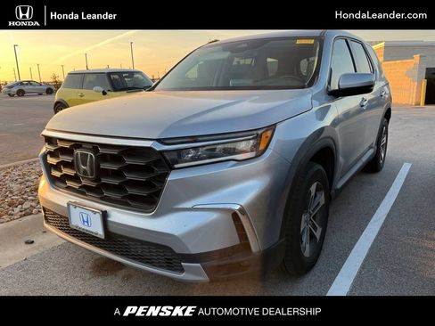 Used 2023 Honda Pilot EX-L image 1