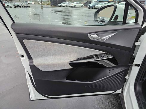 Used 2023 Volkswagen ID.4 Pro image 22