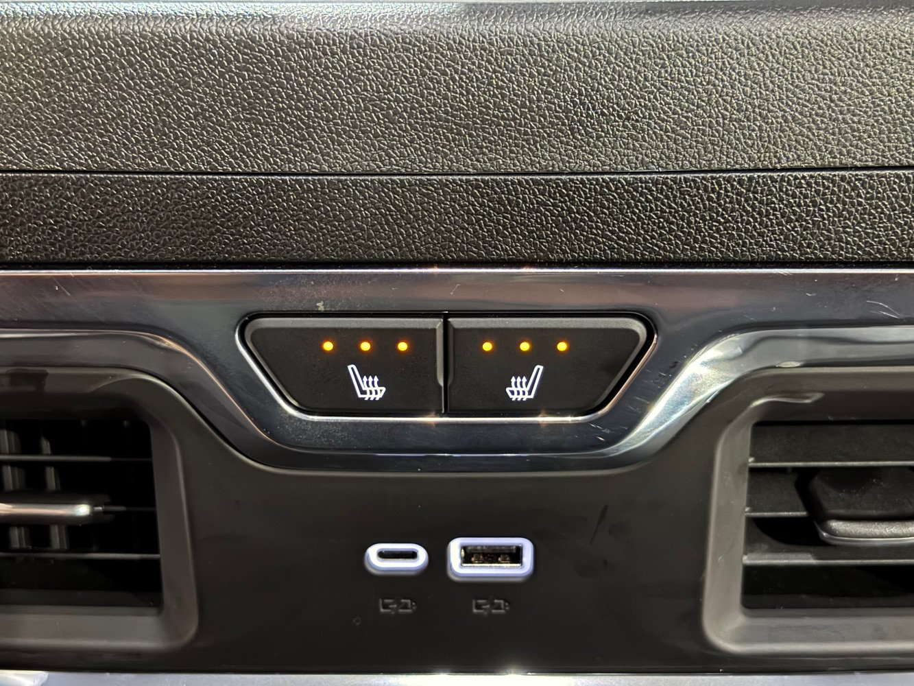 Used 2026 GMC Sierra 2500 Denali Ultimate AWD/4WD image 28