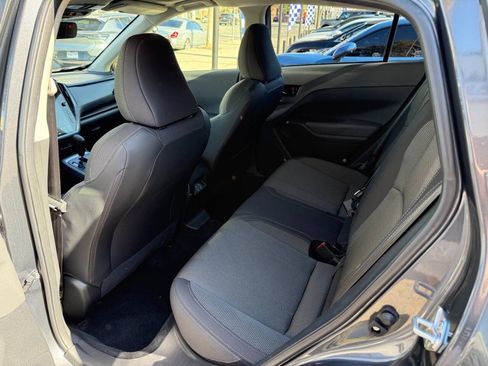Used 2024 Subaru Crosstrek 2.0i Premium AWD/4WD image 33