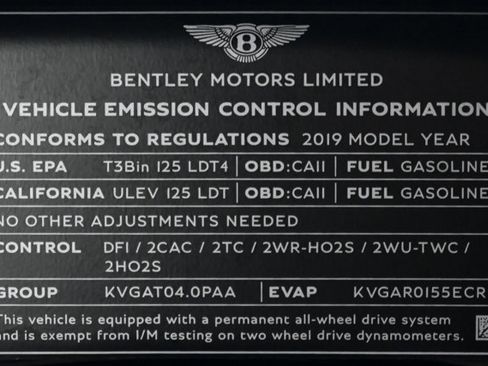 Used 2019 Bentley Bentayga image 47