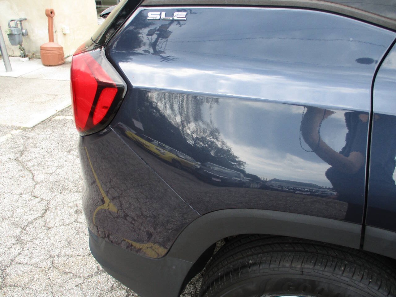 Used 2018 GMC Terrain SLE AWD/4WD image 21