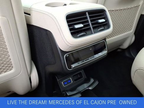 Certified 2024 Mercedes-Benz GLS 450 4MATIC image 19