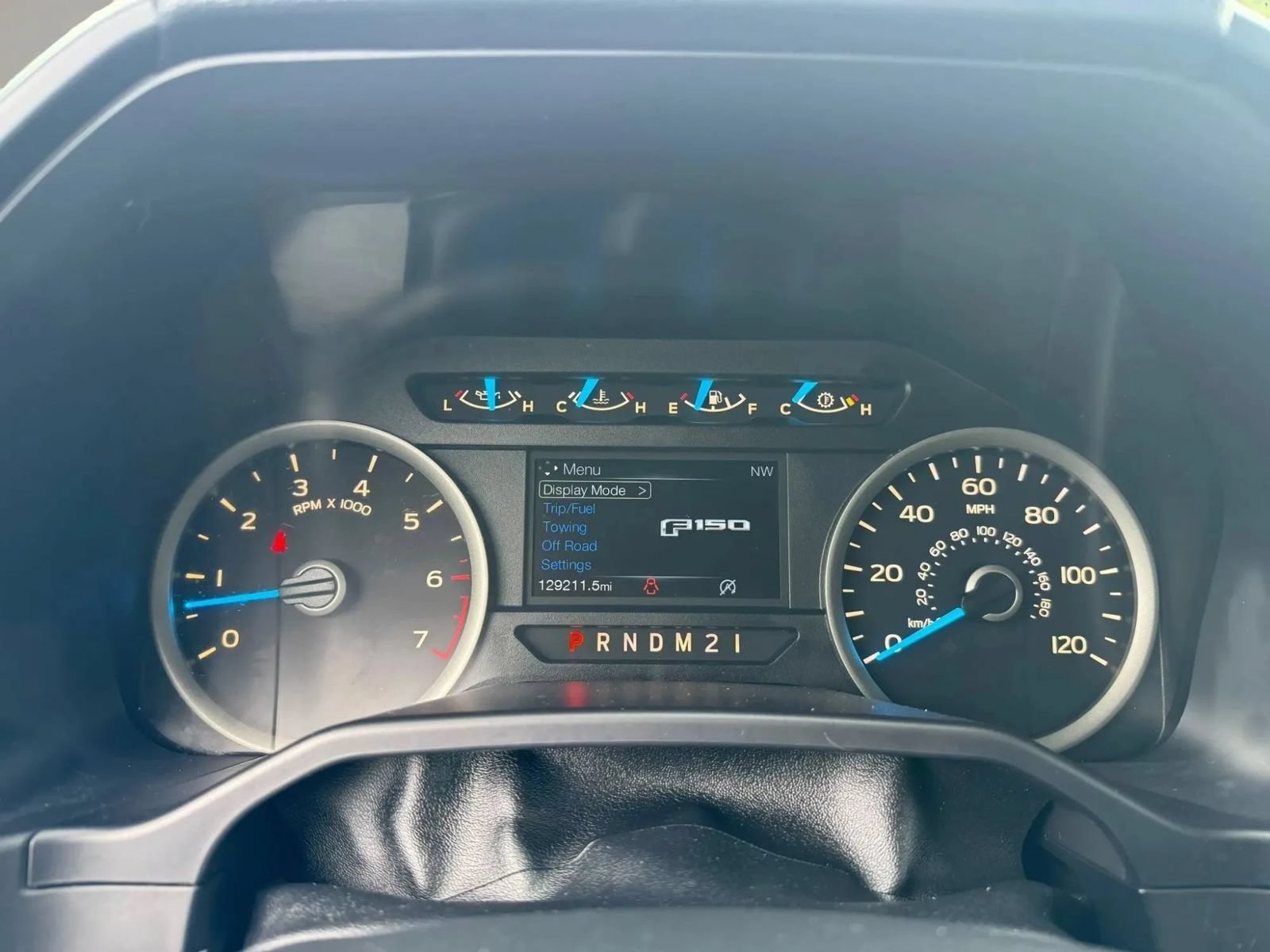 Used 2017 Ford F150 XLT w/ Equipment Group 302A Luxury RWD image 19