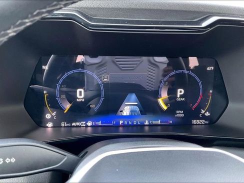 Used 2024 Chevrolet Colorado LT w/ LT Convenience Package image 10