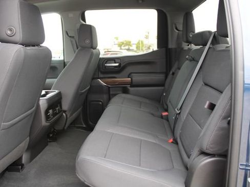 Used 2022 Chevrolet Silverado 1500 LT Trail Boss w/ Safety Package AWD/4WD image 32