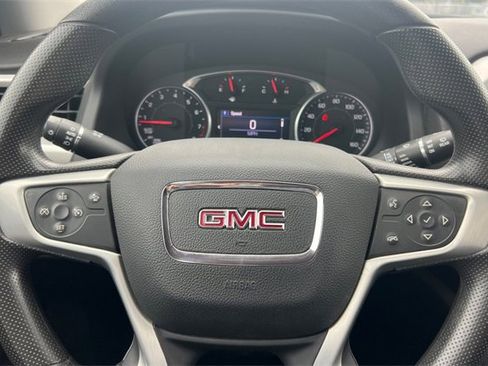 Used 2021 GMC Acadia SLE w/ Driver Convenience Package image 30