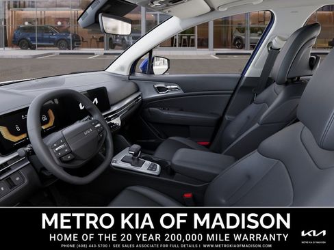 New 2026 Kia Sportage EX AWD/4WD image 17