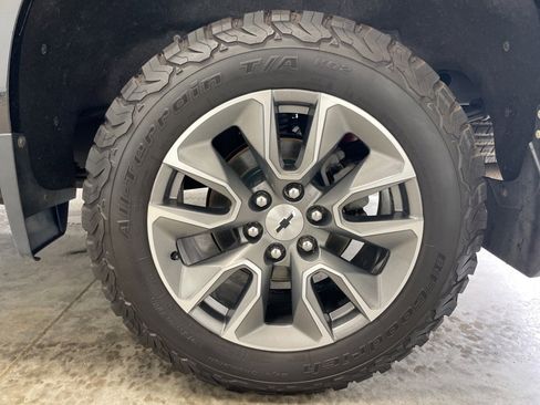 Used 2022 Chevrolet Silverado 1500 RST w/ Z71 Off-Road Package image 14