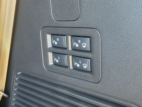 New 2026 Nissan Armada Platinum w/ Convenience Package image 9