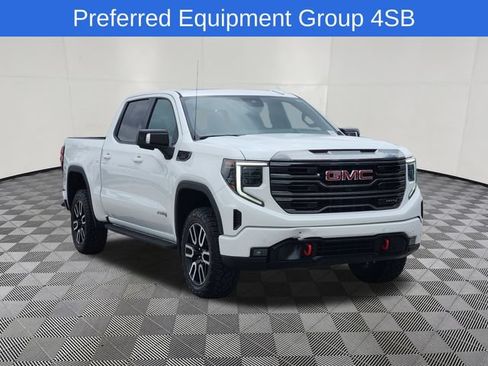 Used 2024 GMC Sierra 1500 AT4 w/ Technology Package AWD/4WD image 2