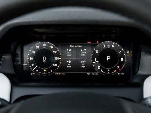 Used 2024 Land Rover Discovery Sport S image 17