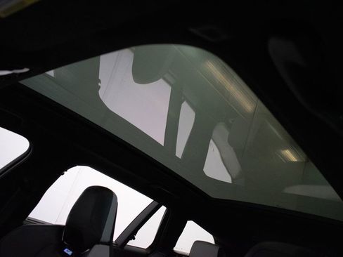 New 2026 BMW M5 Touring image 23