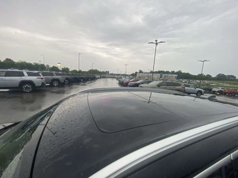 Used 2023 BMW X5 sDrive40i RWD image 4
