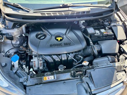 Used 2016 Hyundai Elantra Value Edition FWD image 18