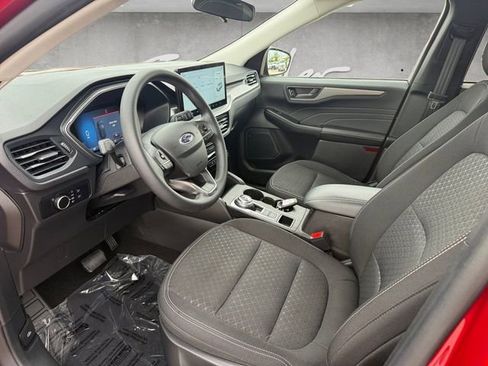 Certified 2025 Ford Escape Active w/ Tech Pack #1 FWD image 19