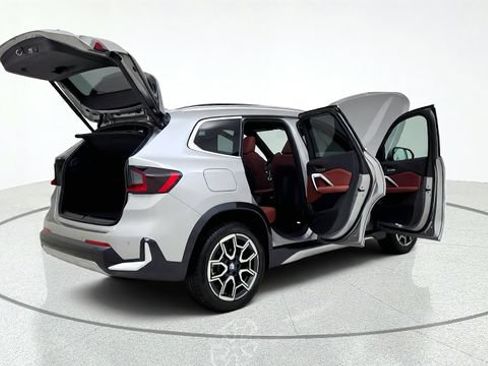 Used 2026 BMW X1 xDrive28i AWD/4WD image 19