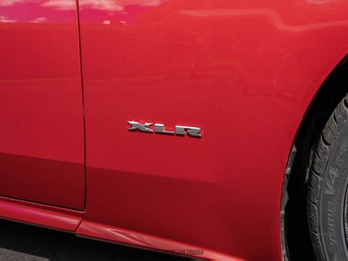 Used 2005 Cadillac XLR RWD image 57