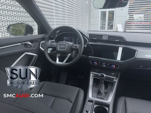 New 2025 Audi Q3 2.0T Premium image 14