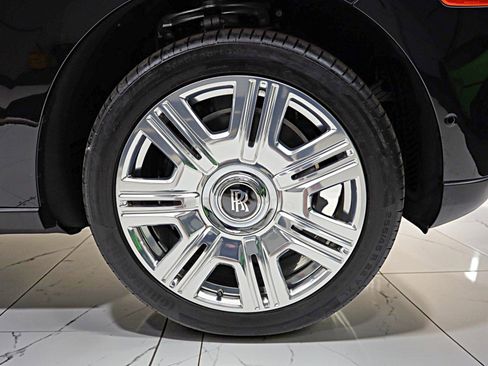 Used 2022 Rolls-Royce Cullinan AWD/4WD image 51