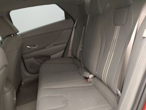 Used 2025 Hyundai Elantra Sport image 18