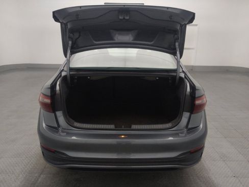 Used 2023 Volkswagen Jetta SE w/ Panoramic Sunroof Package image 29