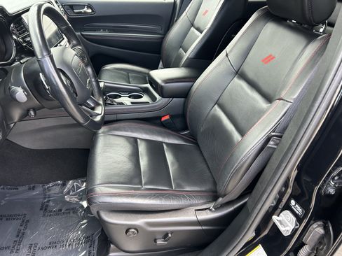 Used 2025 Dodge Durango GT AWD/4WD image 16