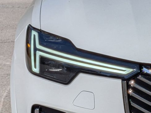 New 2026 Volvo XC90 B6 Ultra w/ Protection Package image 17