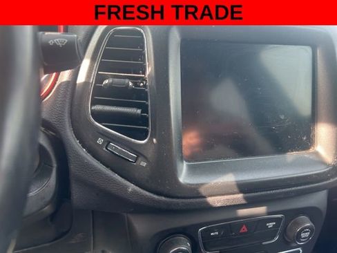 Used 2018 Jeep Compass Trailhawk w/ Popular Equipment Group image 7