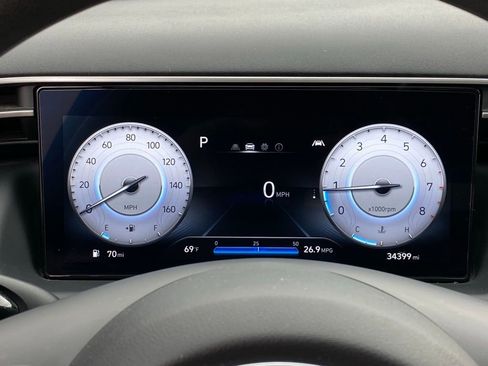 Used 2023 Hyundai Santa Cruz SEL w/ Activity Package FWD image 16