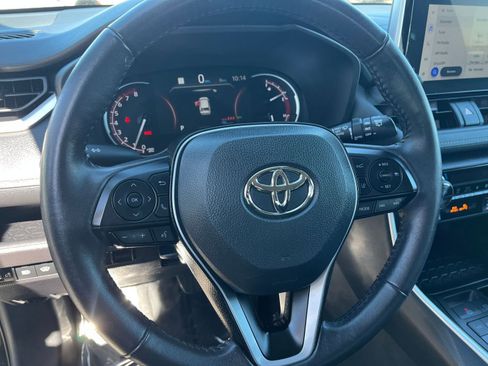 Used 2025 Toyota RAV4 XLE w/ Weather Package image 27