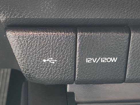 Used 2023 Toyota Camry SE image 20