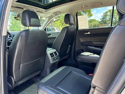 Used 2021 Volkswagen Atlas SEL R-Line AWD/4WD image 34