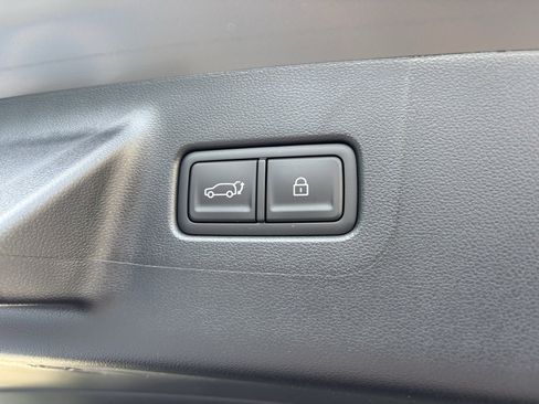 New 2026 Hyundai Santa Fe SE image 19