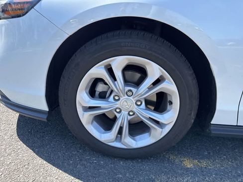Used 2025 Honda Accord LX image 22