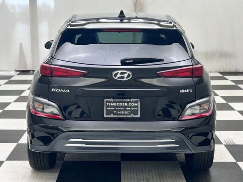 Used 2023 Hyundai Kona SEL w/ Cargo Package FWD image 6