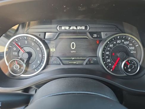 New 2026 RAM 1500 Express image 26