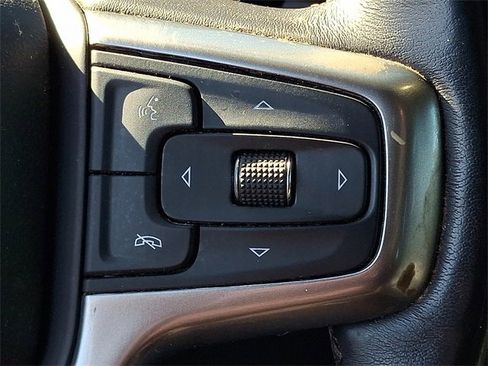 Used 2021 Chevrolet Silverado 1500 RST image 18