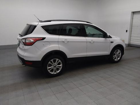 Used 2018 Ford Escape SE FWD image 10