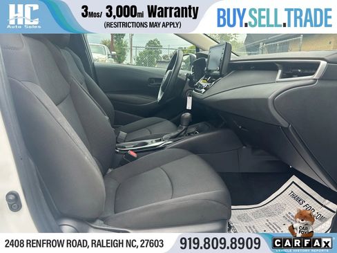 Used 2022 Toyota Corolla LE image 19