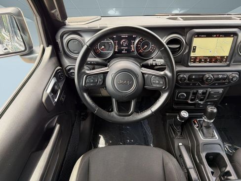 Used 2022 Jeep Wrangler Unlimited Sport w/ Xtreme Recon 35" Tire Package AWD/4WD image 27