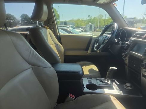 Used 2013 Toyota 4Runner Limited AWD/4WD image 11